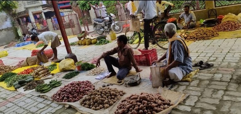 समाज शिक्षा केंद्र गणेशपुर में सब्जी मंडी शुरू होने से गणेशपुर के सभी ग्राम वासियों में खुशी की लहर