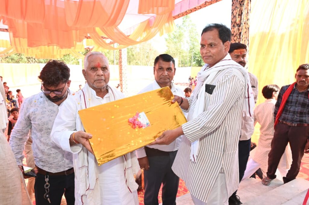 सुंदरकांड पाठ के साथ चंद्रोदय इंटरनेशनल स्कूल का शुभारंभ, भक्ति व शिक्षा का संगम