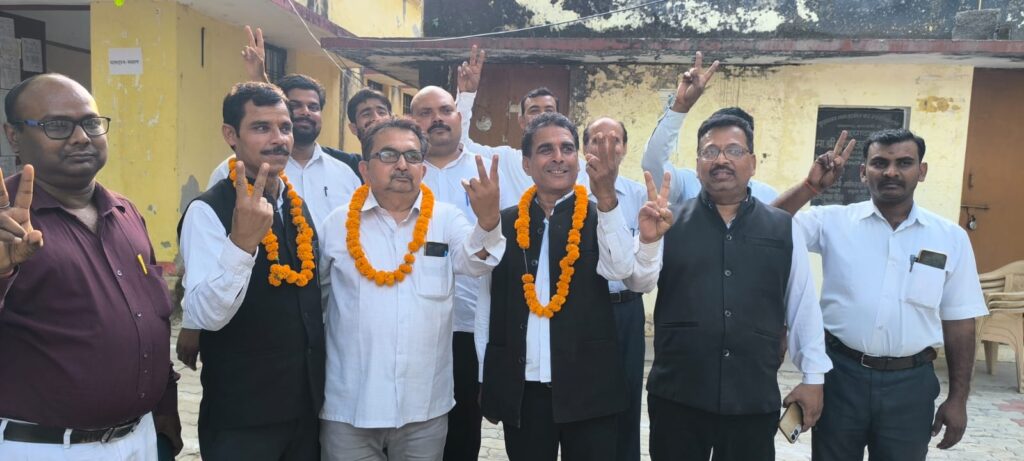 तहसील बार एसोसिएशन चुनाव: शिव प्रकाश अवस्थी अध्यक्ष, कमला पति तिवारी महामंत्री बने