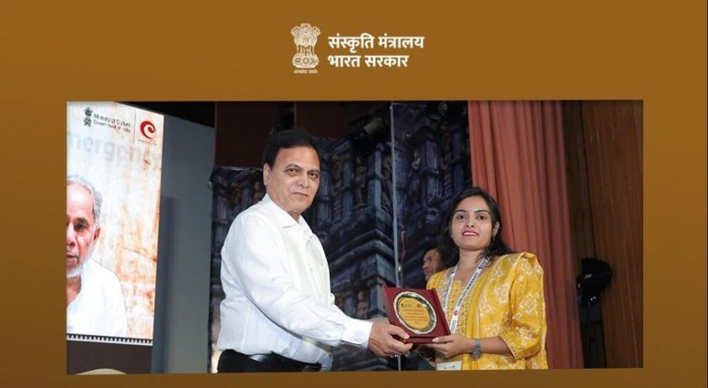 बाराबंकी की बेटी सिम्पी मौर्या ने बढ़ाया प्रदेश का मान, गुमनाम स्वतंत्रता सेनानियों को दिलाई डिजिटल पहचान
