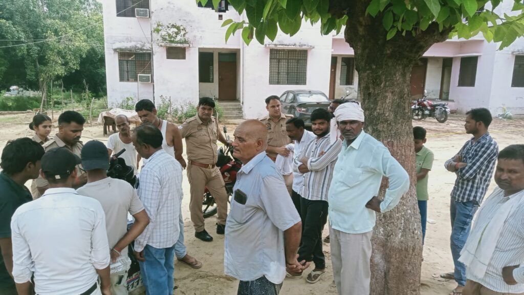 खेत में चारा लेने गई महिला की सर्पदंश से मौत