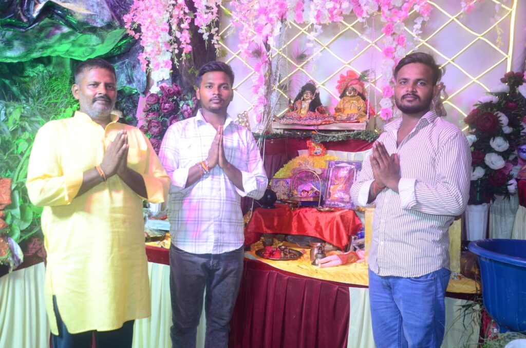 भिटरिया चौराहे पर करीब आठ दशक से चली आ रही श्रीकृष्ण जन्मोत्सव मेले !
