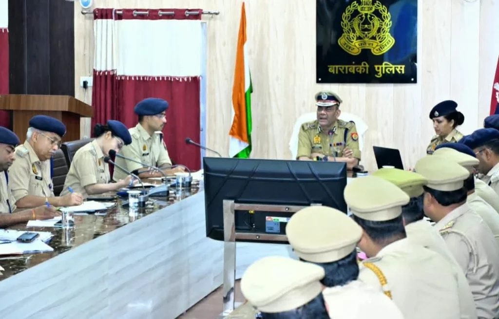 शारदीय नवरात्रि और दशहरा पर सुरक्षा कड़ी, ADG प्रवीण कुमार ने बाराबंकी में दिए सख्त निर्देश