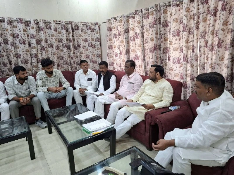 बाराबंकी में लखनऊ स्नातक एमएलसी चुनाव के लिए समाजवादी पार्टी ने तेज किया अभियान