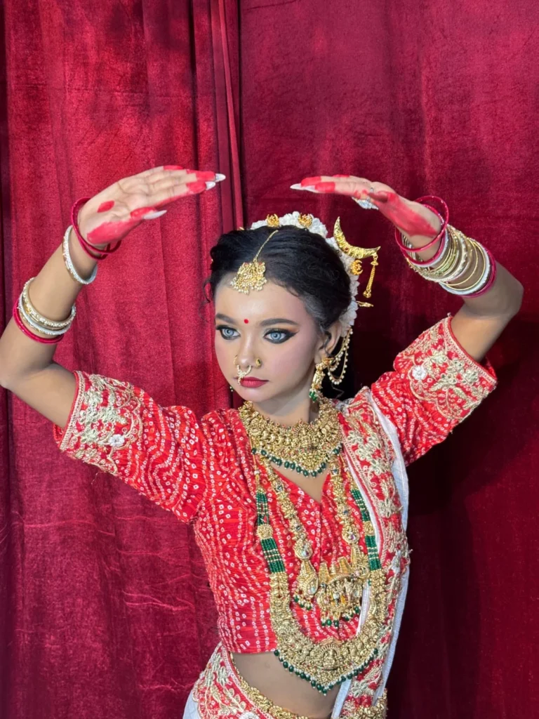 बाराबंकी के रामसनेहीघाट में दुर्गा पूजा की शुरुआत, टैलेंट हंट प्रतियोगिता में बच्चों ने दिखाया दम