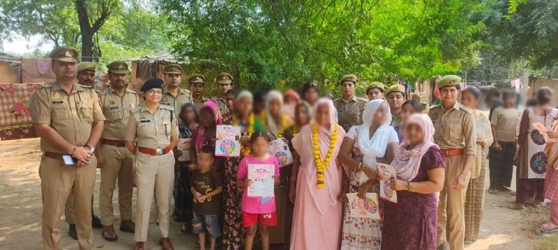 आगरा पुलिस ने मिशन शक्ति फेज 6.0 के तहत महिलाओं की सुरक्षा और सशक्तिकरण के लिए चलाया अभियान