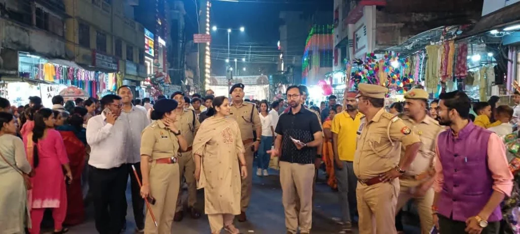 बस्ती की डीएम ने किया दुर्गा पूजा विसर्जन की तैयारियों का निरीक्षण, सुरक्षा इंतजामों को परखा